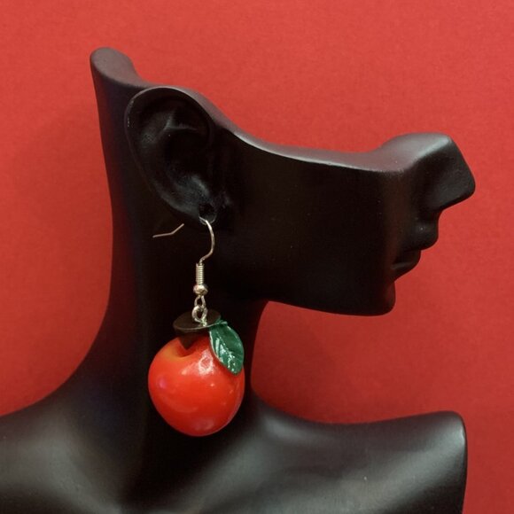 Apple Earring, Fruit Earring, Teacher Earring, Educator Earring, Gift Idea, Food - Picture 1 of 4